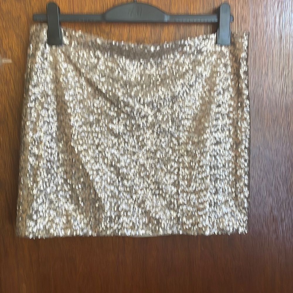 Sequin rose gold/copper petite skirt cute dressed up & as cute FESTIVALS w tees